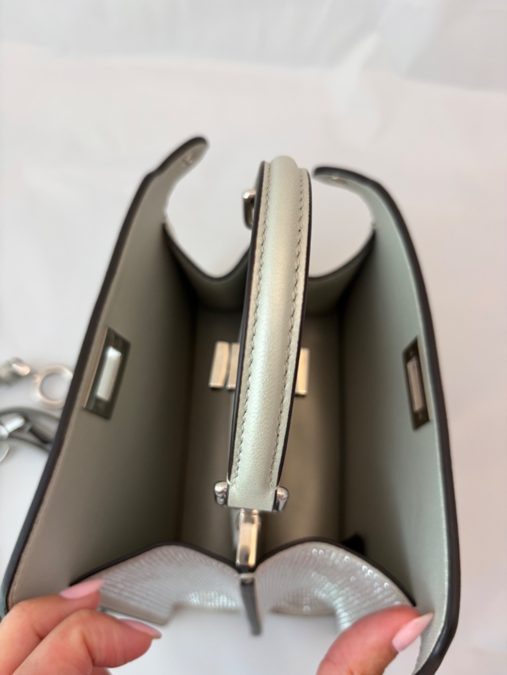 Fendi Crystal Embellished Bag – Authentic Luxury Statement Piece - Picture 12 of 14